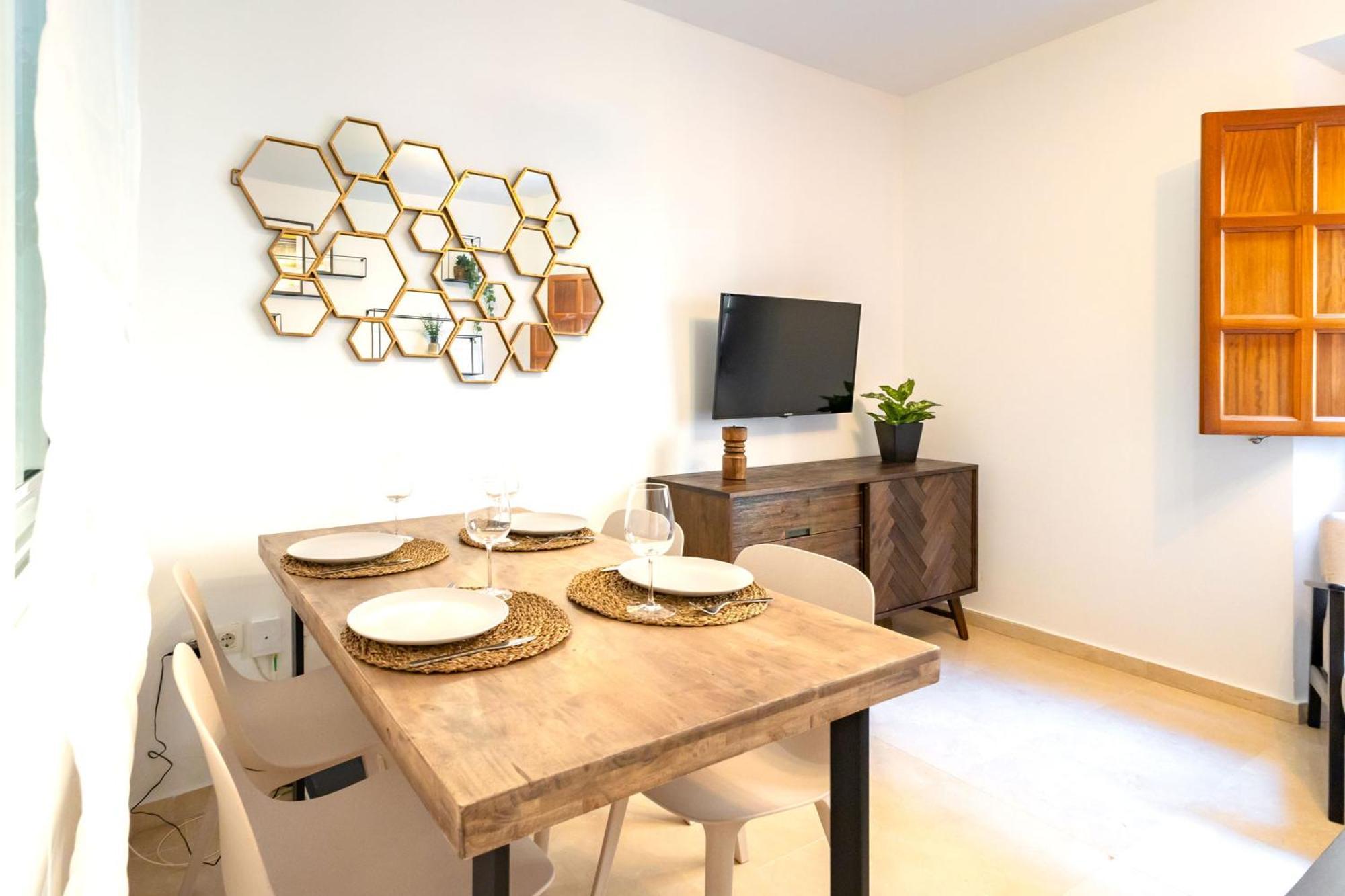 Charming 2 Bedroom Apartment At San Marcos Plaza By Ocityzen Seville Luaran gambar