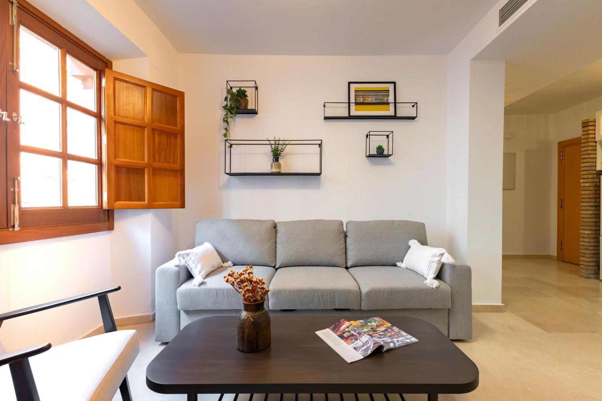 Charming 2 Bedroom Apartment At San Marcos Plaza By Ocityzen Seville Luaran gambar