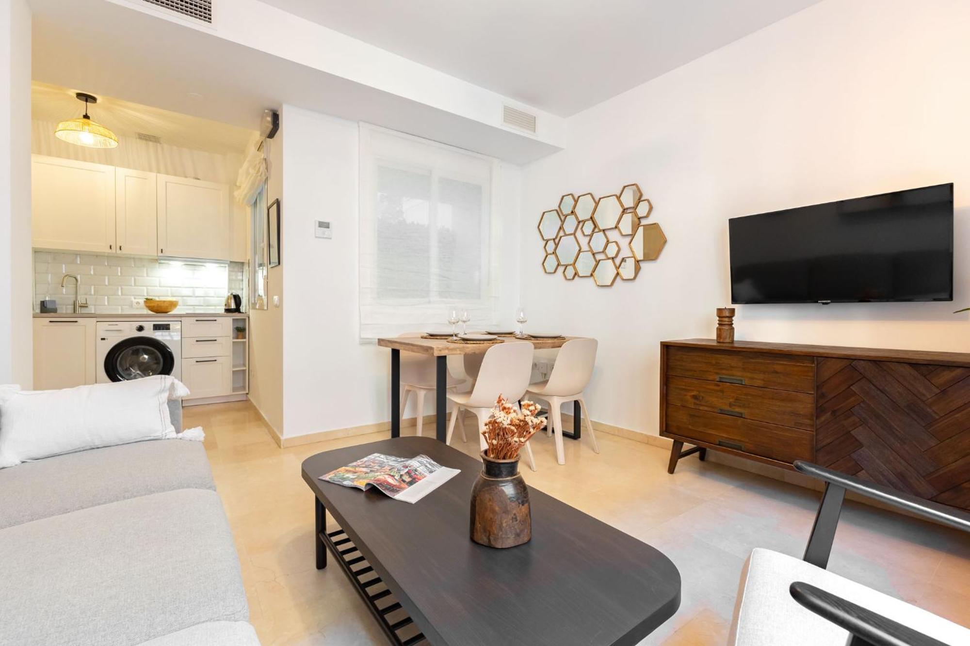 Charming 2 Bedroom Apartment At San Marcos Plaza By Ocityzen Seville Luaran gambar
