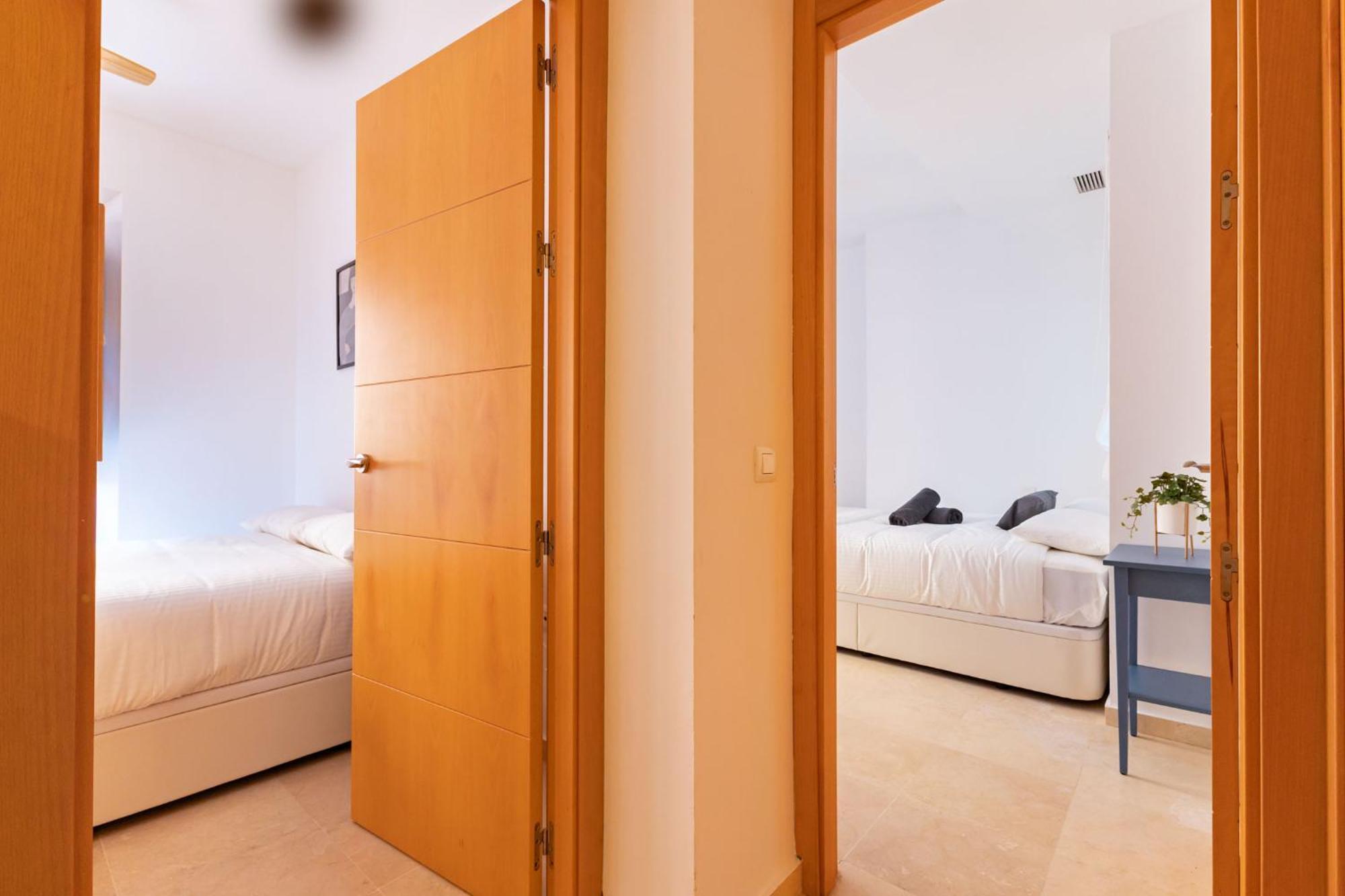 Charming 2 Bedroom Apartment At San Marcos Plaza By Ocityzen Seville Luaran gambar