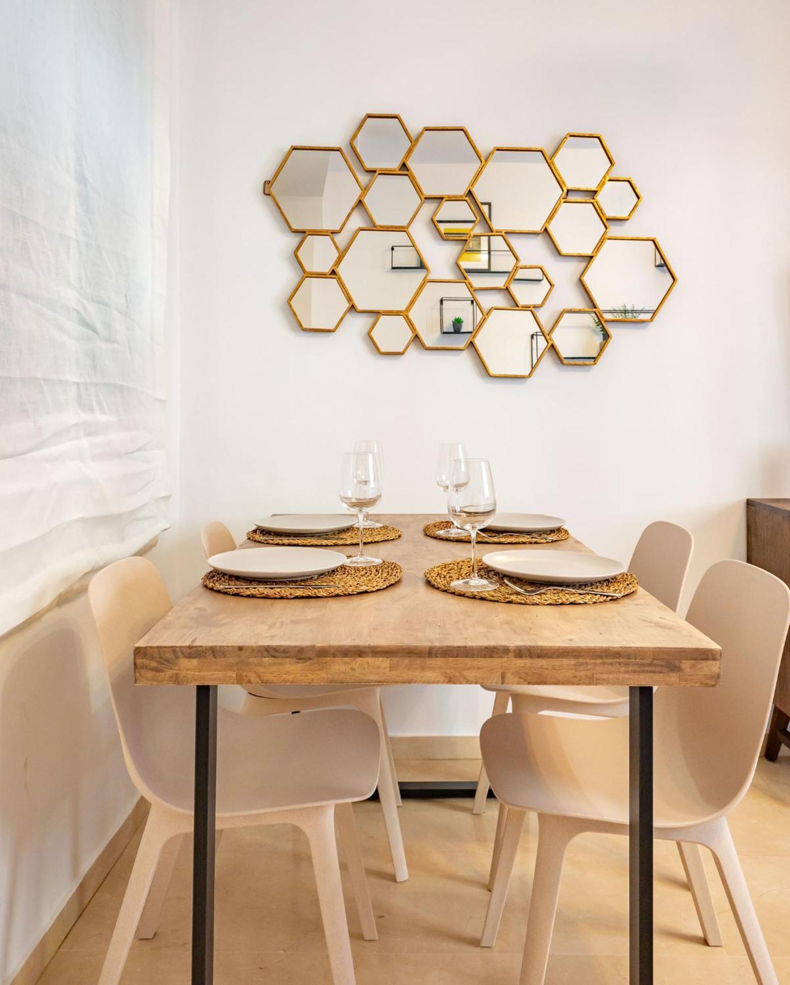 Charming 2 Bedroom Apartment At San Marcos Plaza By Ocityzen Seville Luaran gambar